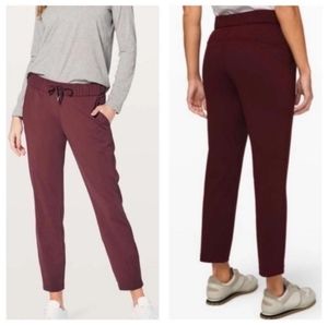 Lululemon On the Fly Jogger